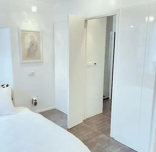 Superbe - Port Апартаменти